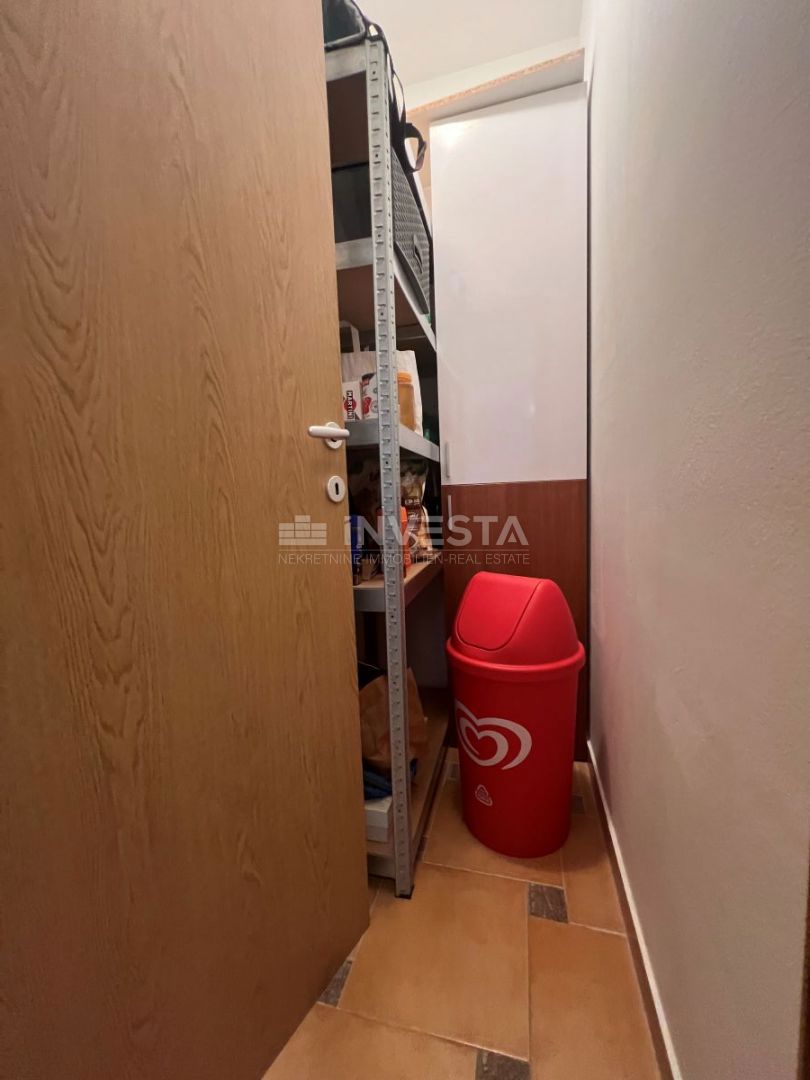 Pola, Veli Vrh – appartamento ristrutturato con parcheggio