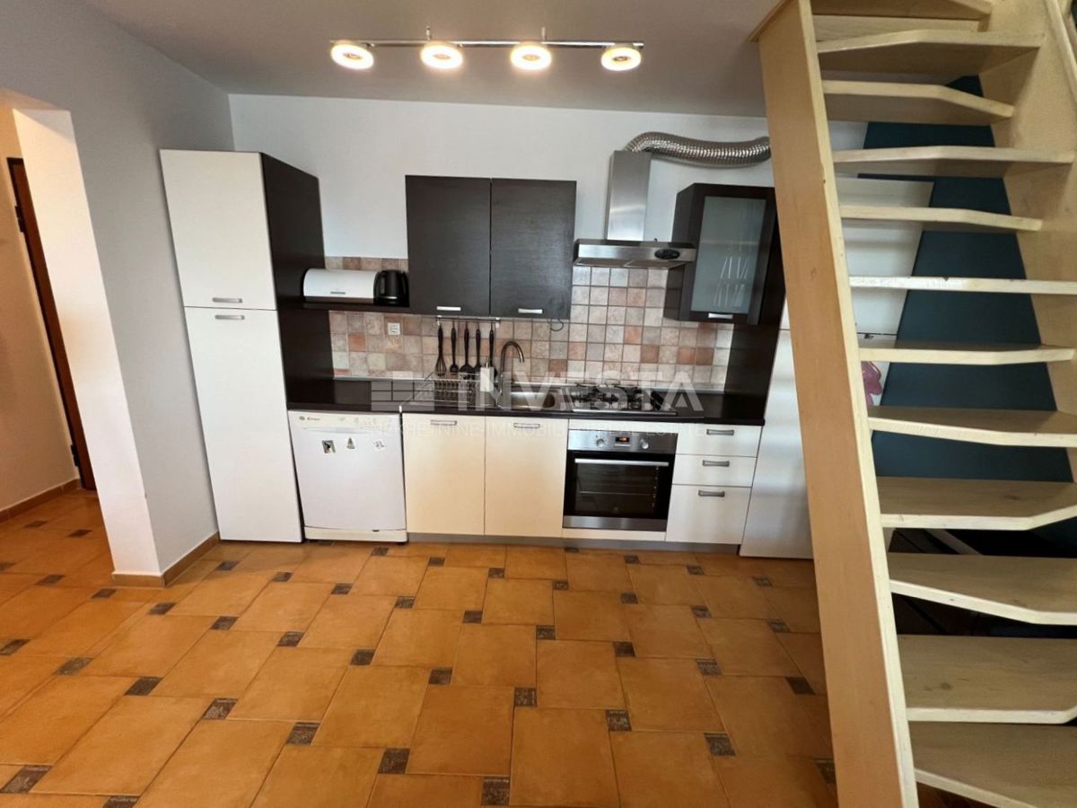 Pola, Veli Vrh – appartamento ristrutturato con parcheggio