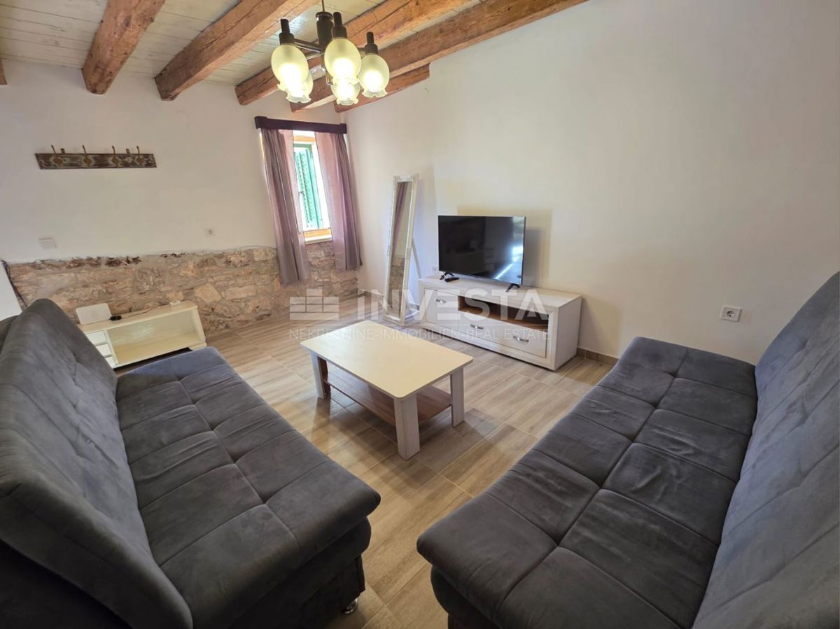 Casa a schiera completamente ristrutturata a Marčana – ideale per vivere o affittare