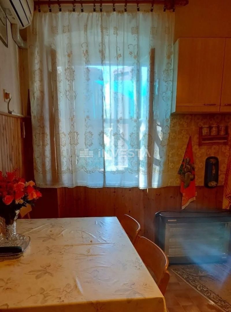 Valle, autentica casa in pietra