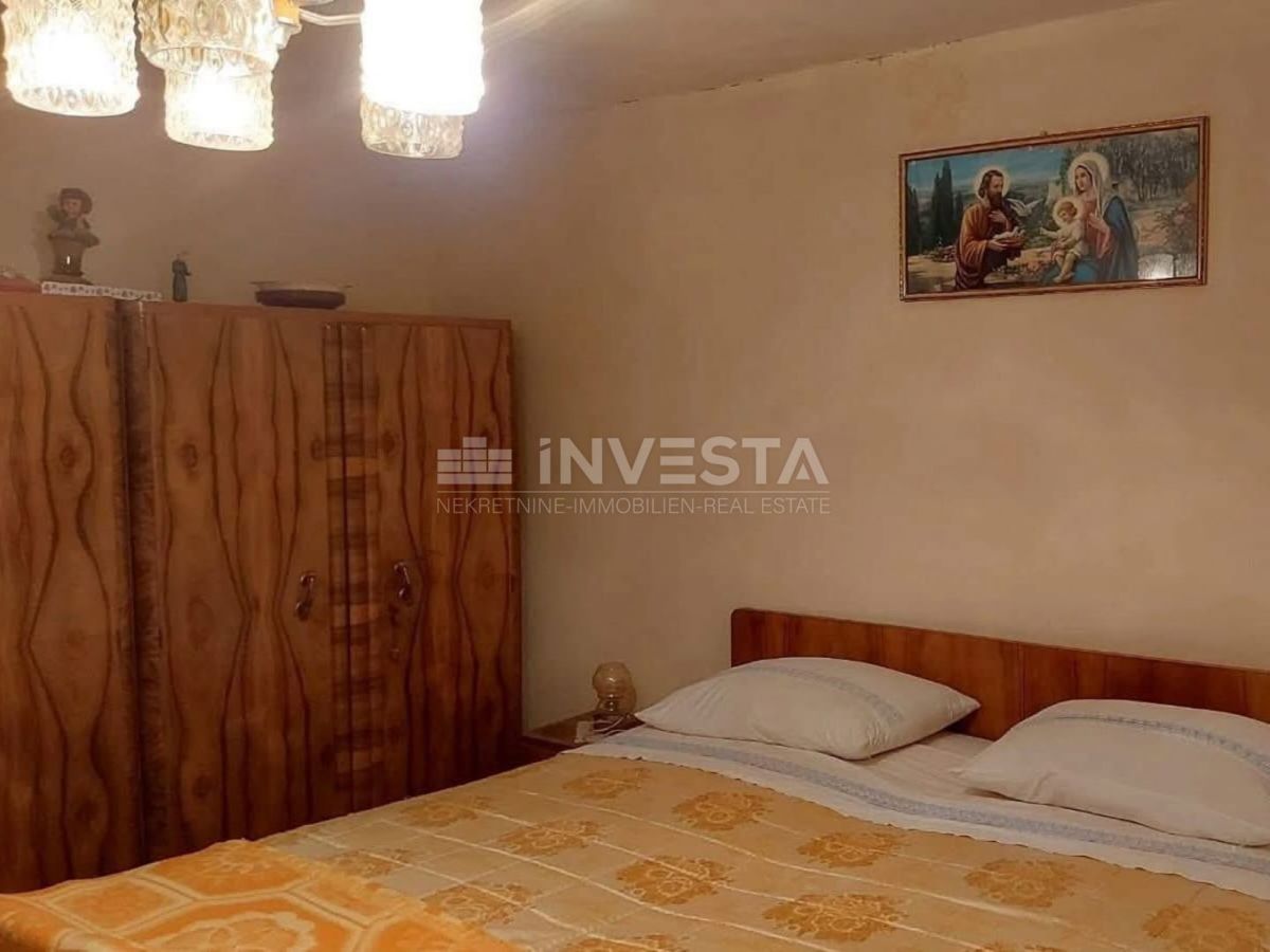 Valle, autentica casa in pietra