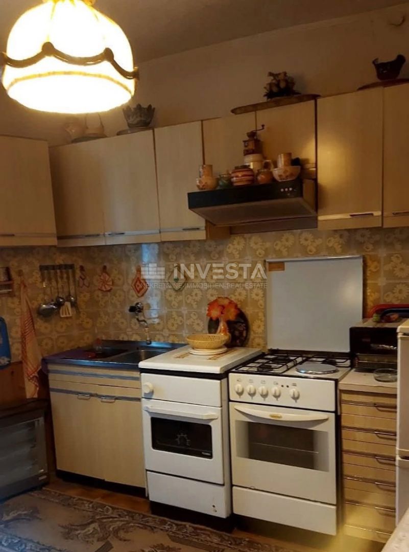 Valle, autentica casa in pietra