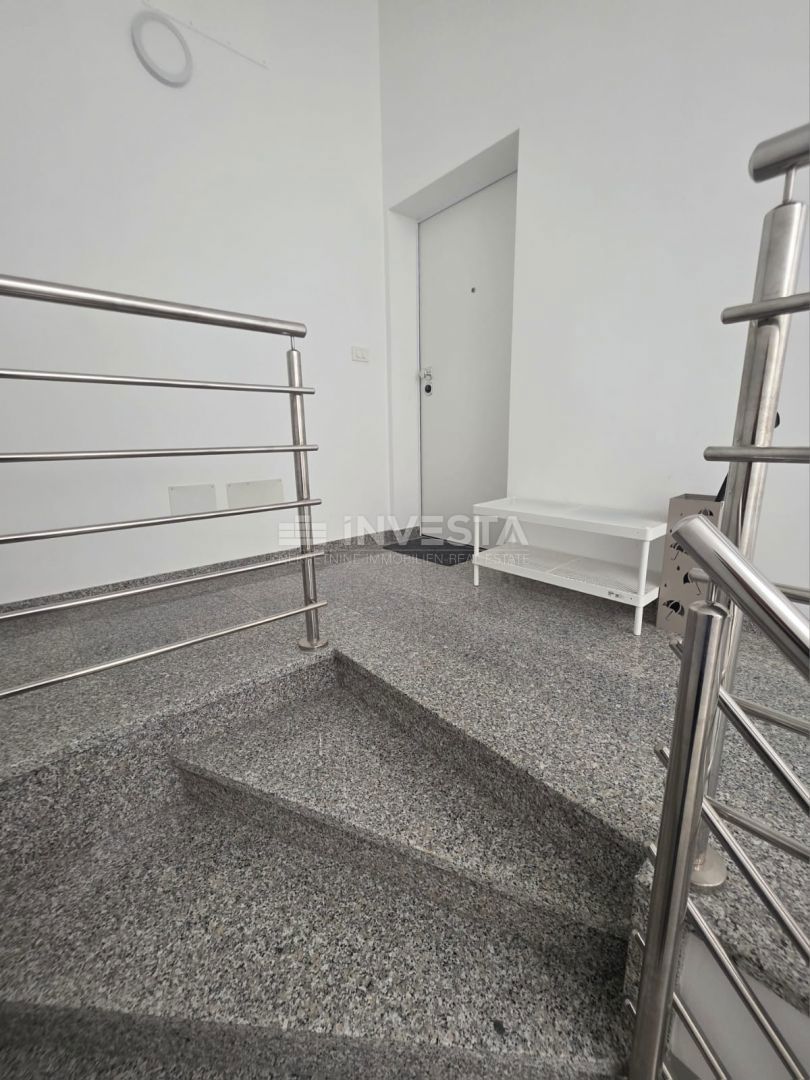 Peroj, appartamento ben attrezzato con vista mare, a 1 km dalla spiaggia