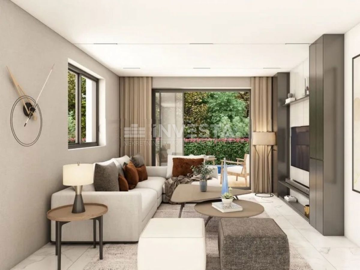 Medolino, Promontore, appartamento di 95 m² con piscina privata, giardino e 2 posti auto