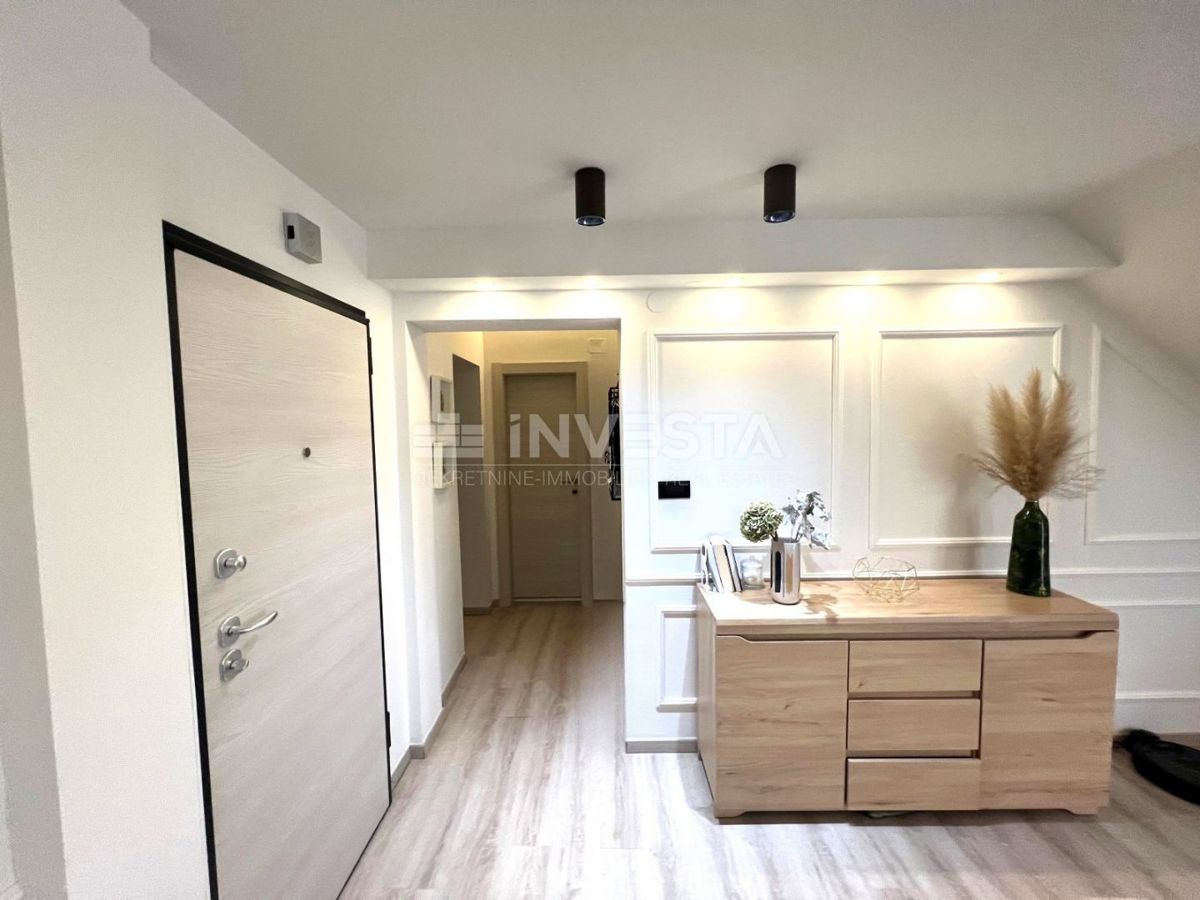 Pola, Veli Vrh, appartamento con tre camere di 114 m²