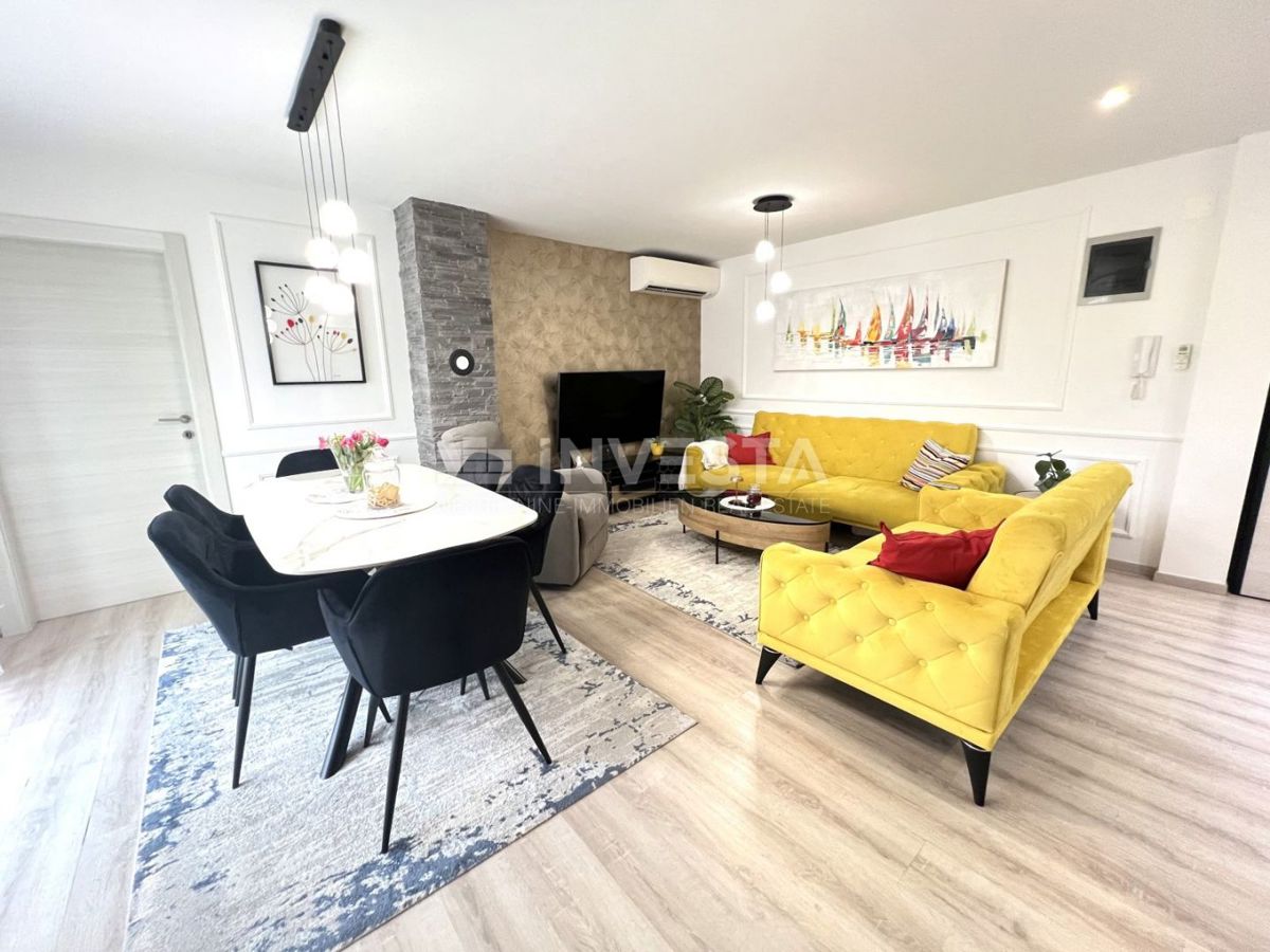 Pola, Veli Vrh, appartamento con tre camere di 114 m²