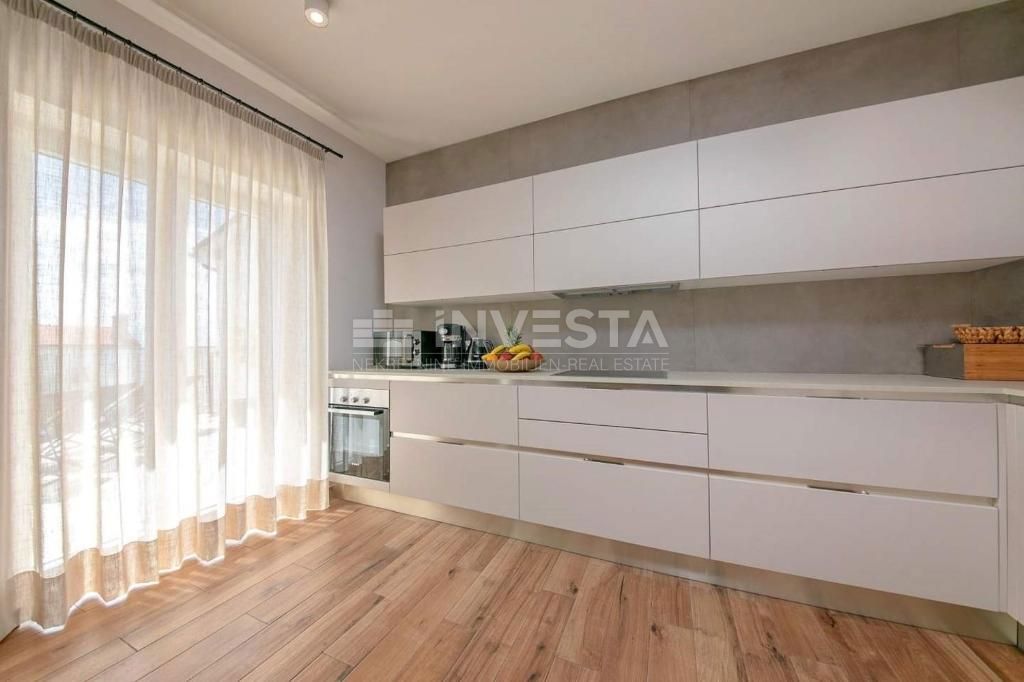 Villa di design con vista mare