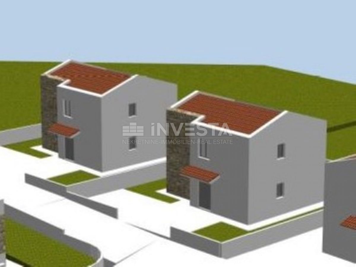Zona di Dignano, terreno edificabile di 323 m² con permesso di costruzione per una casa di 165 m²
