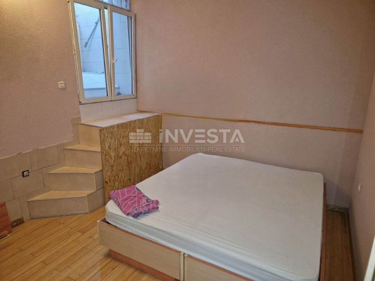 Pola, Gregovica, appartamento economico nel seminterrato vicino al centro città