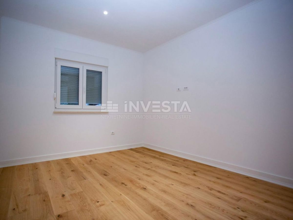 Dintorni di Rovigno, casa a piano terra a basso consumo energetico con piscina