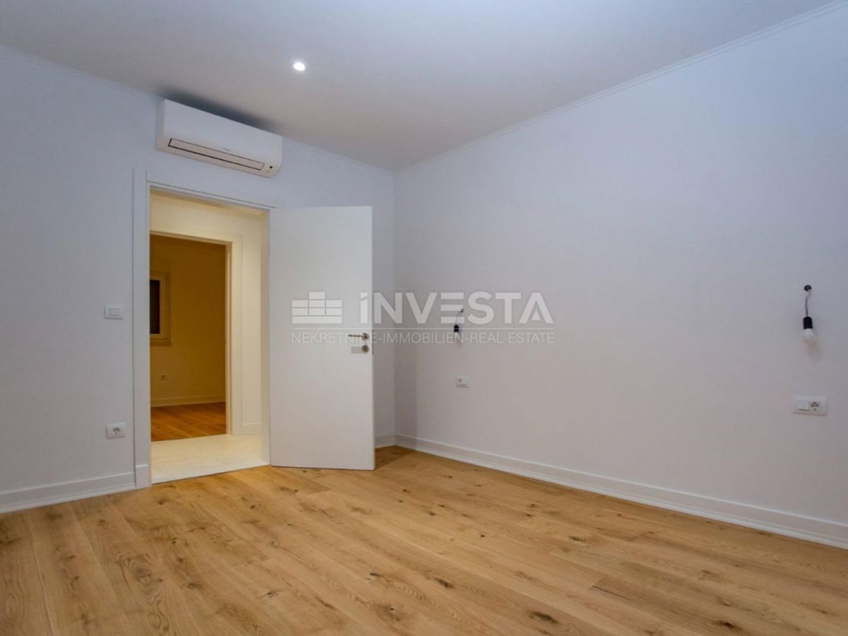 Dintorni di Rovigno, casa a piano terra a basso consumo energetico con piscina