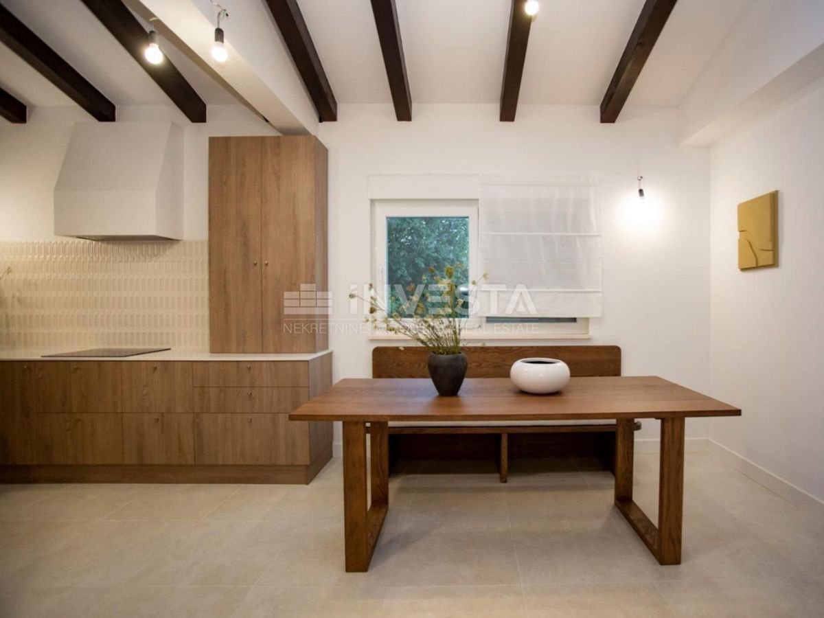 Dintorni di Rovigno, casa a piano terra a basso consumo energetico con piscina