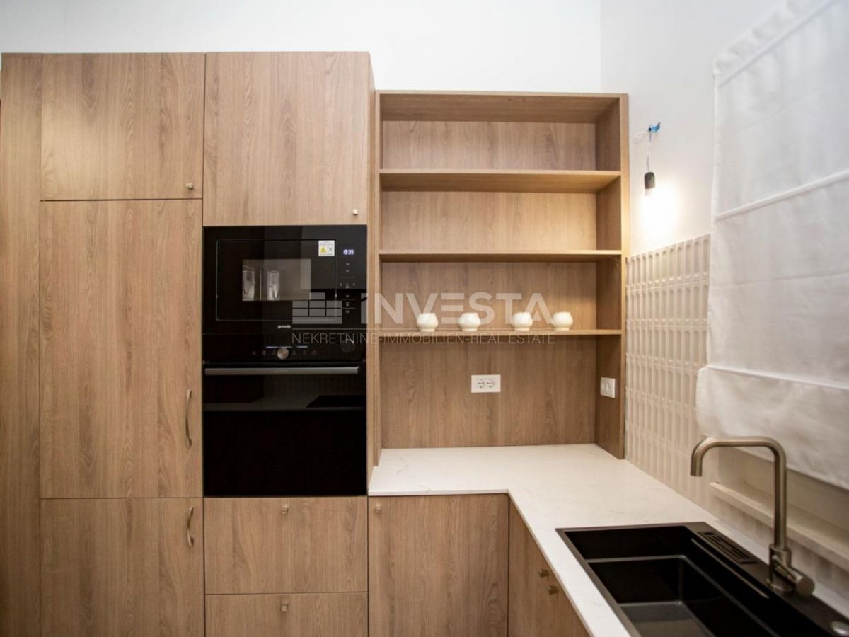 Dintorni di Rovigno, casa a piano terra a basso consumo energetico con piscina