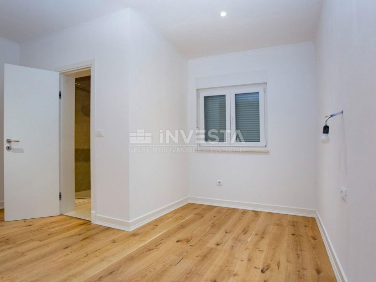 Dintorni di Rovigno, casa a piano terra a basso consumo energetico con piscina