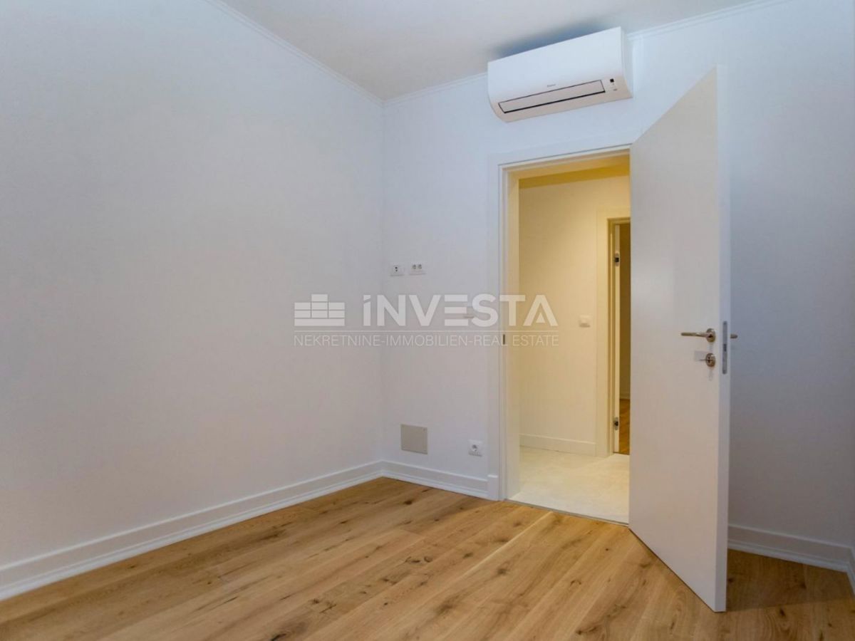 Dintorni di Rovigno, casa a piano terra a basso consumo energetico con piscina