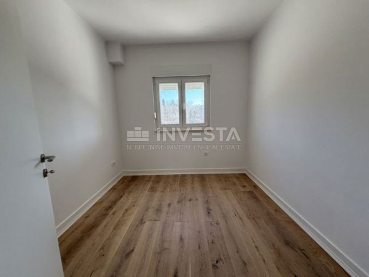 Dintorni di Rovigno, casa a piano terra a basso consumo energetico con piscina