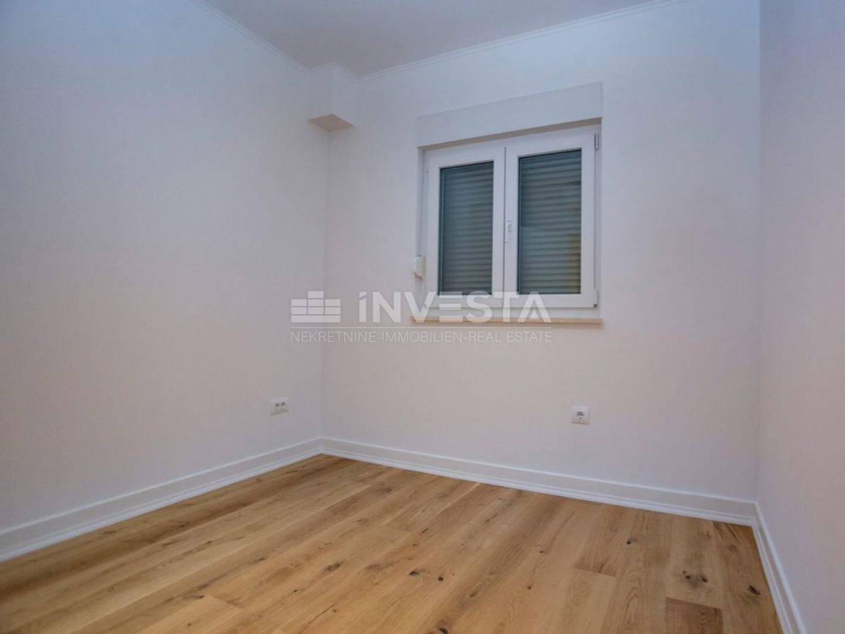 Dintorni di Rovigno, casa a piano terra a basso consumo energetico con piscina