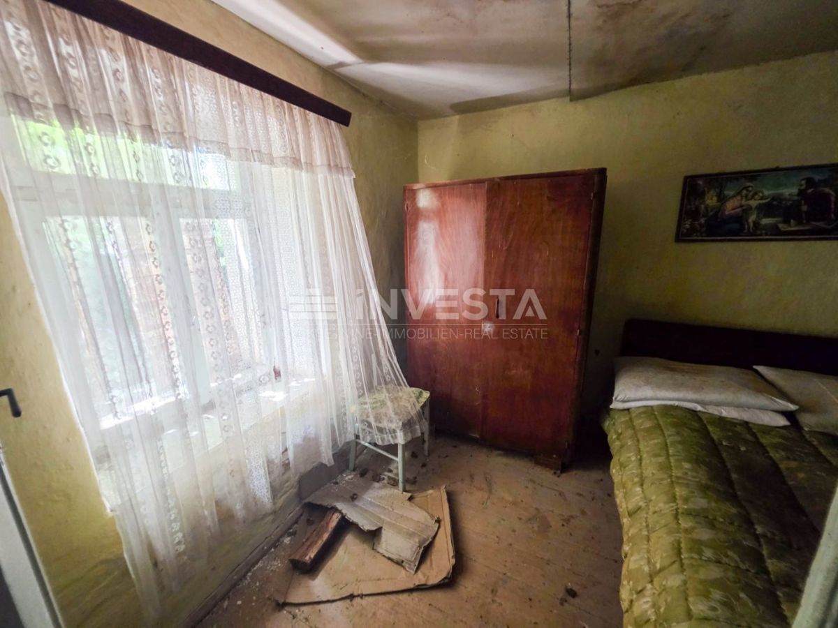 Zona di Vodnjan, autentica casa in pietra istriana con cortile