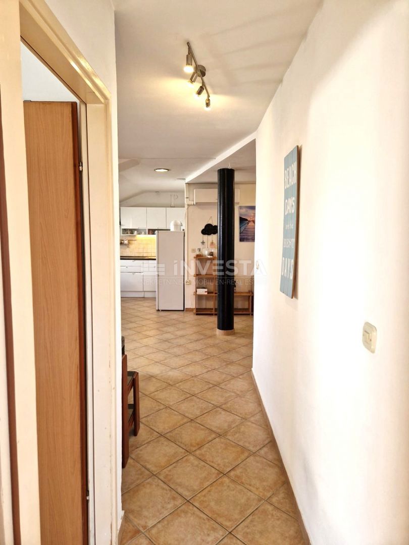 Pola Conveniente – vicino al centro città, zona tranquilla, appartamento con 3 camere