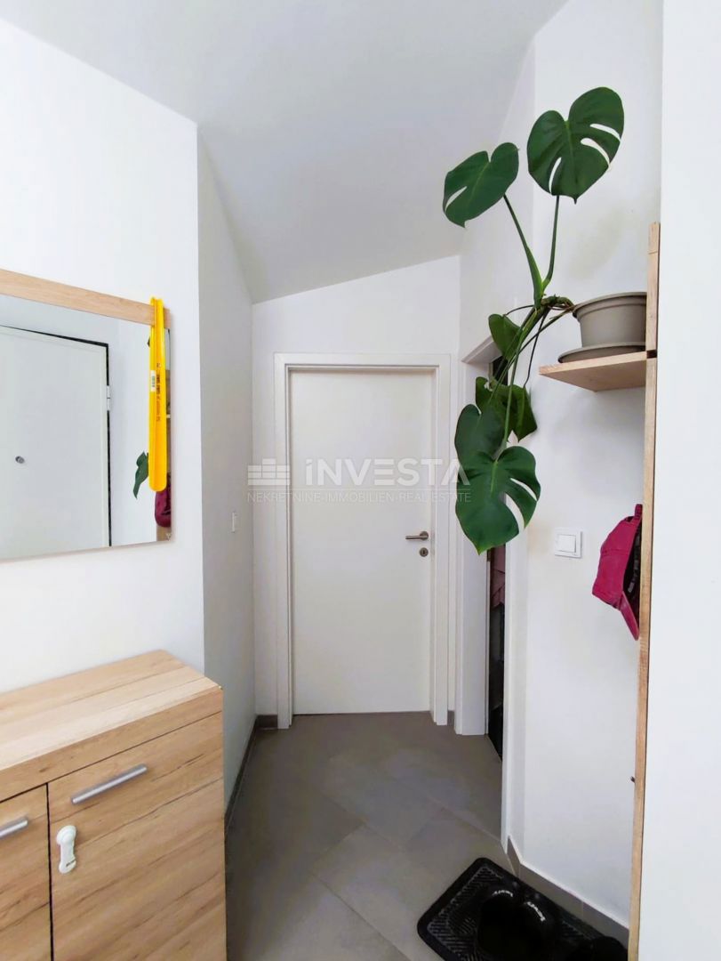 Appartamento – 3 camere da letto, 2 bagni, parcheggio, certificato di agibilità, ascensore