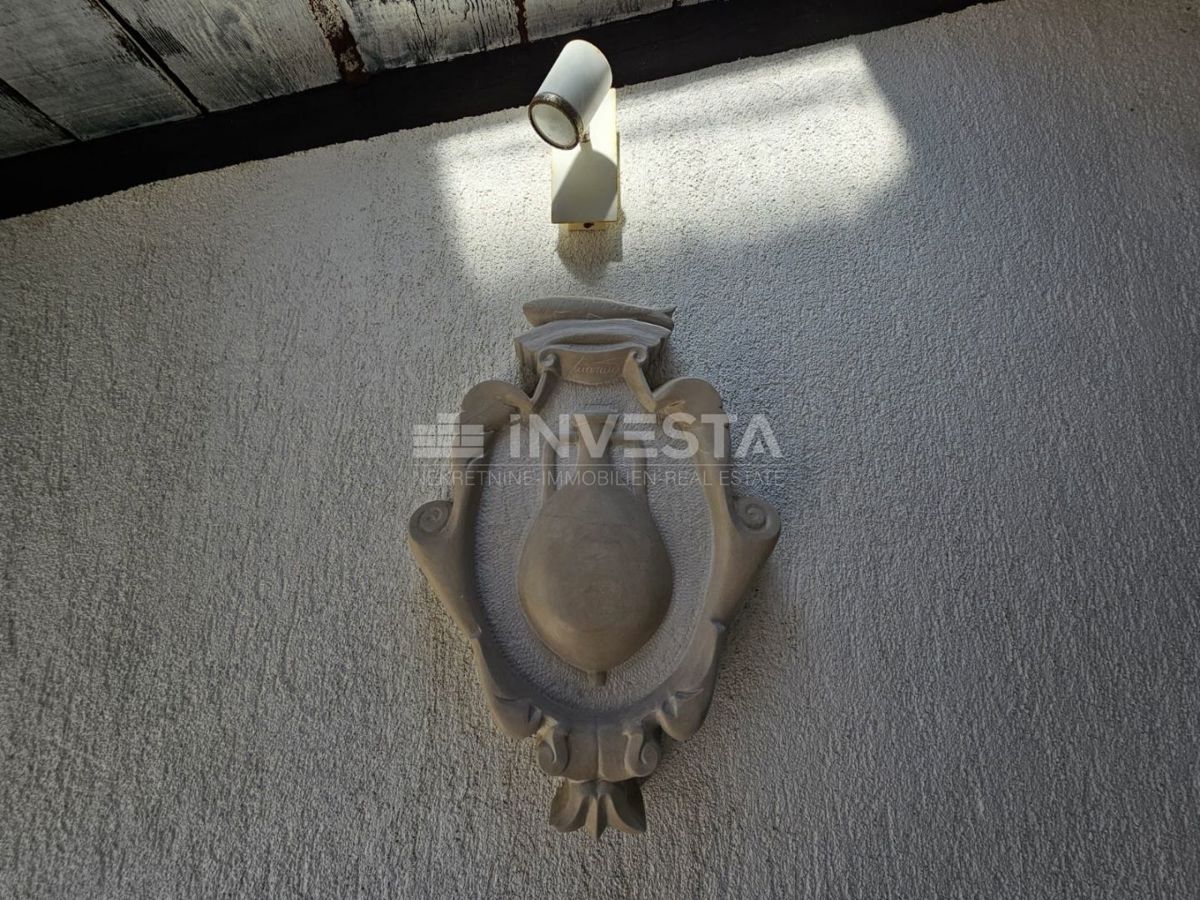 Fažana, casa con due appartamenti separati, vicino al centro e alle spiagge