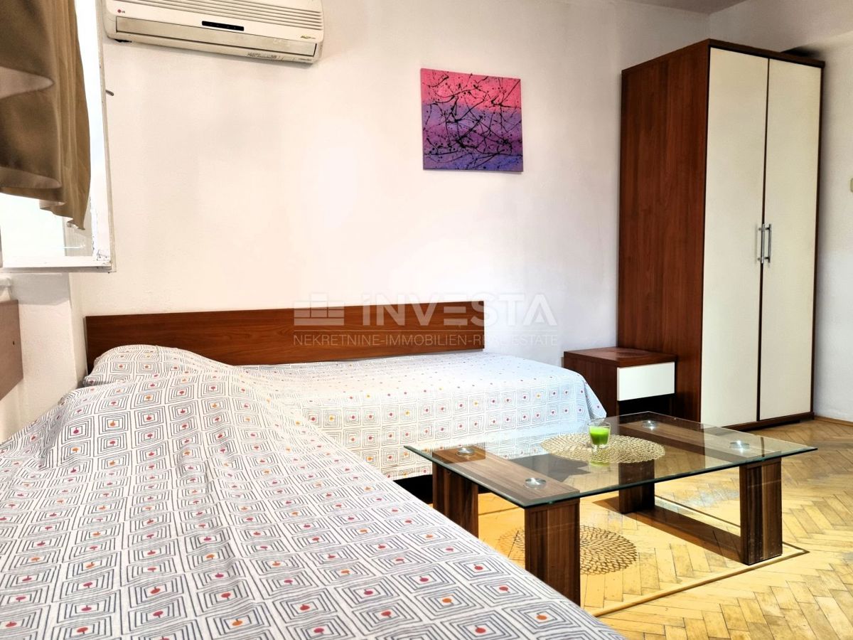 Pola, centro storico – casa con 3 appartamenti + locale commerciale, vista mare