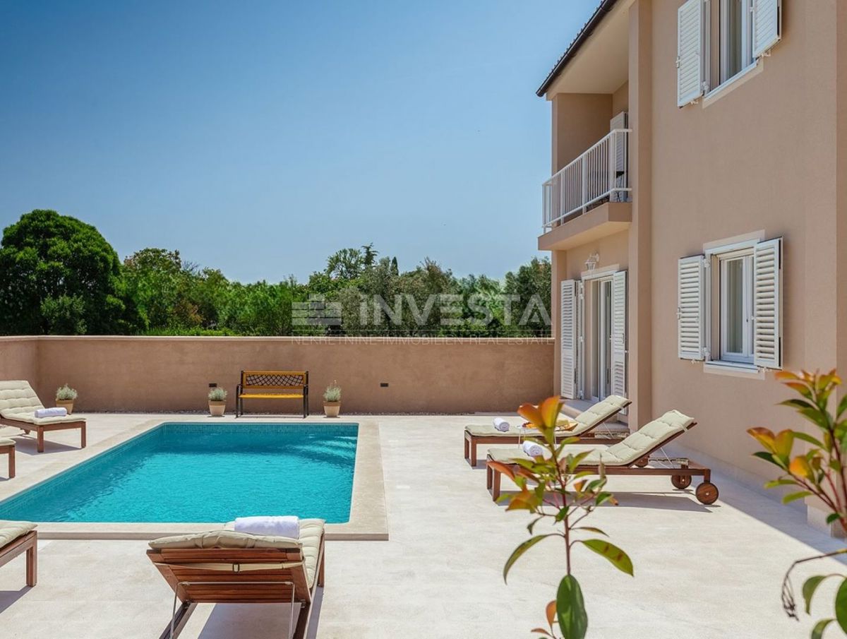 Pola, Štinjan, villa perfetta per casa e vacanze