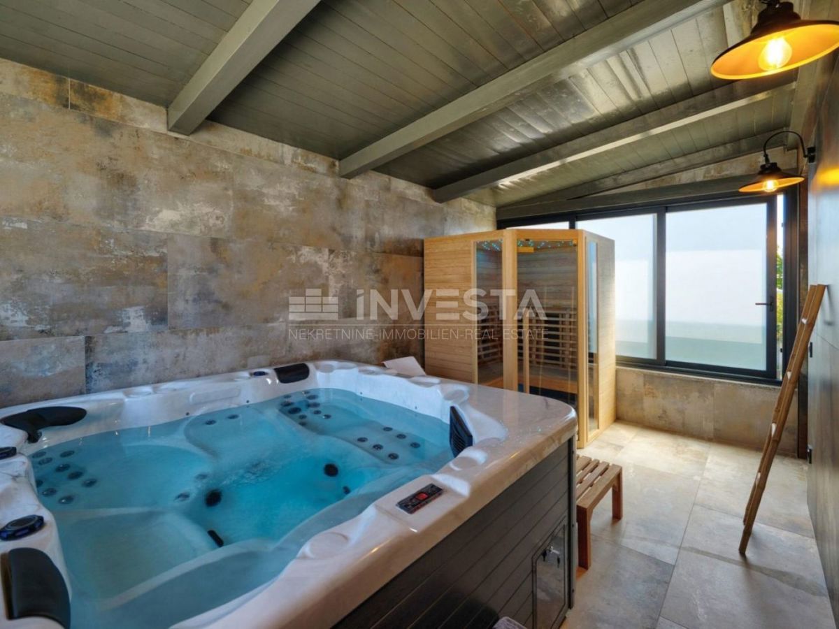 Villa moderna con piscina a Marčana – pace e comfort vicino a Pola