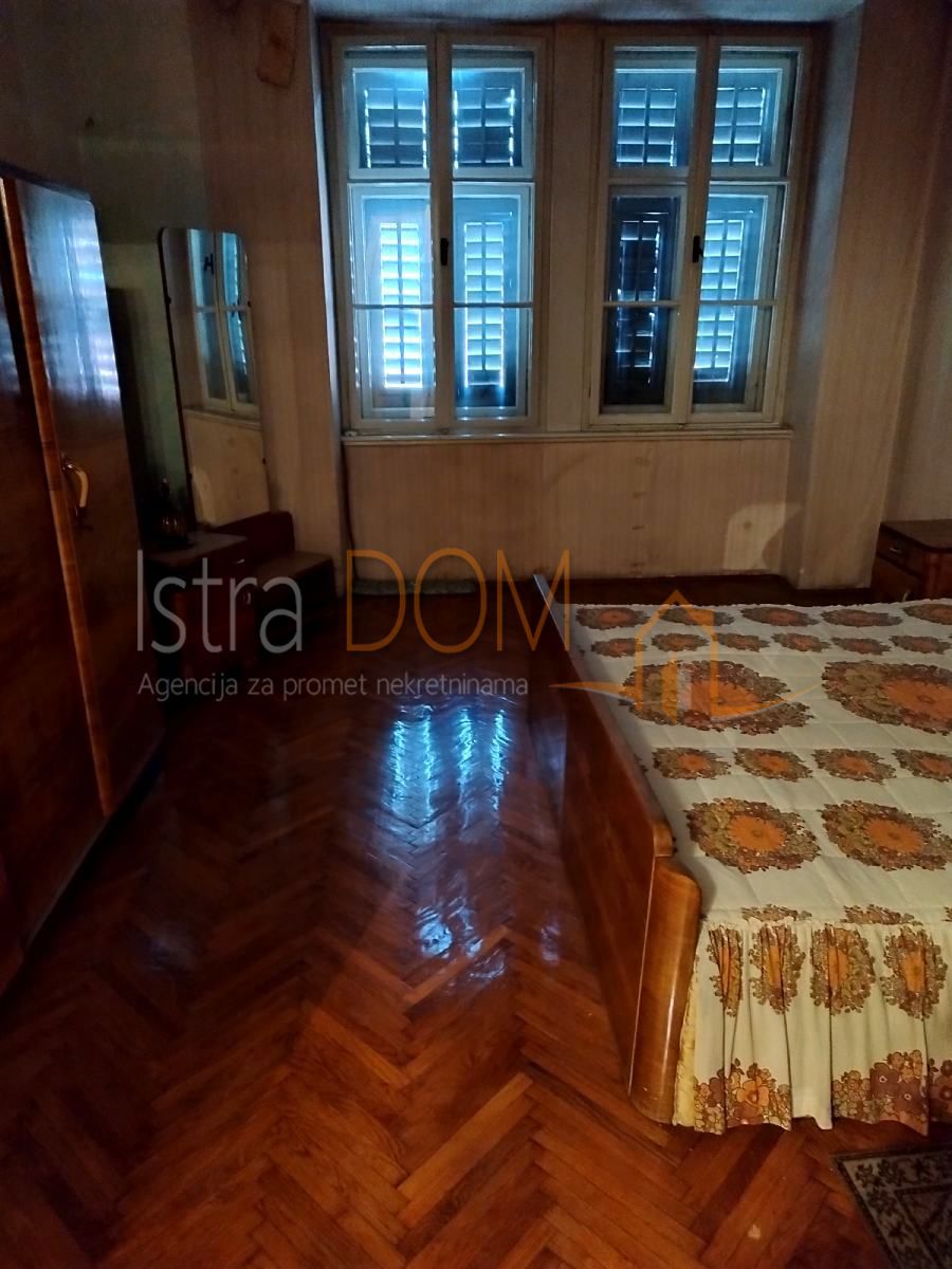 Appartamento Centar, Pula, 79m2