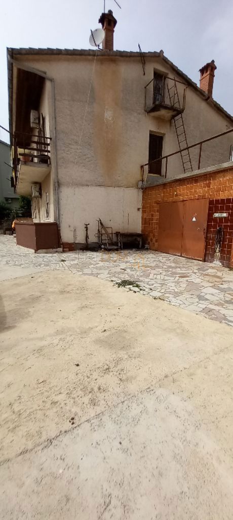 Terreno Valdebek, Pula, 1.230m2