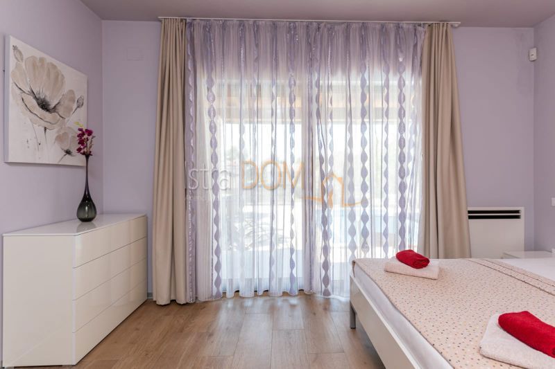 Appartamento Banjole, Medulin, 240m2