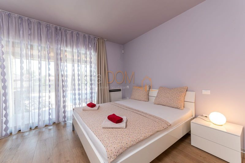 Appartamento Banjole, Medulin, 240m2