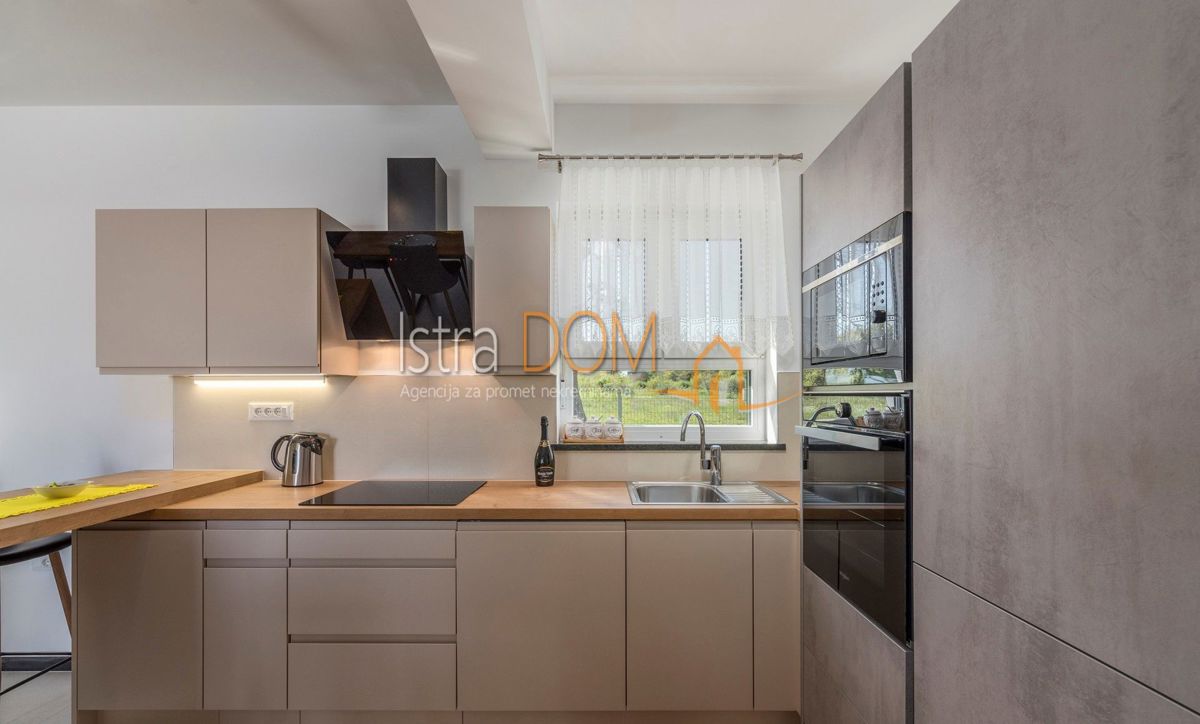 Casa Marčana, 180m2