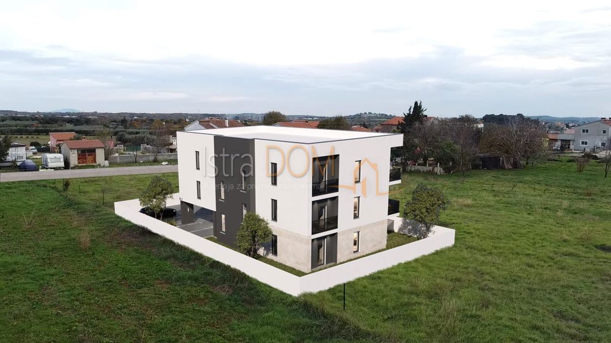 Appartamento Monteserpo - Komunal, Pula, 68m2