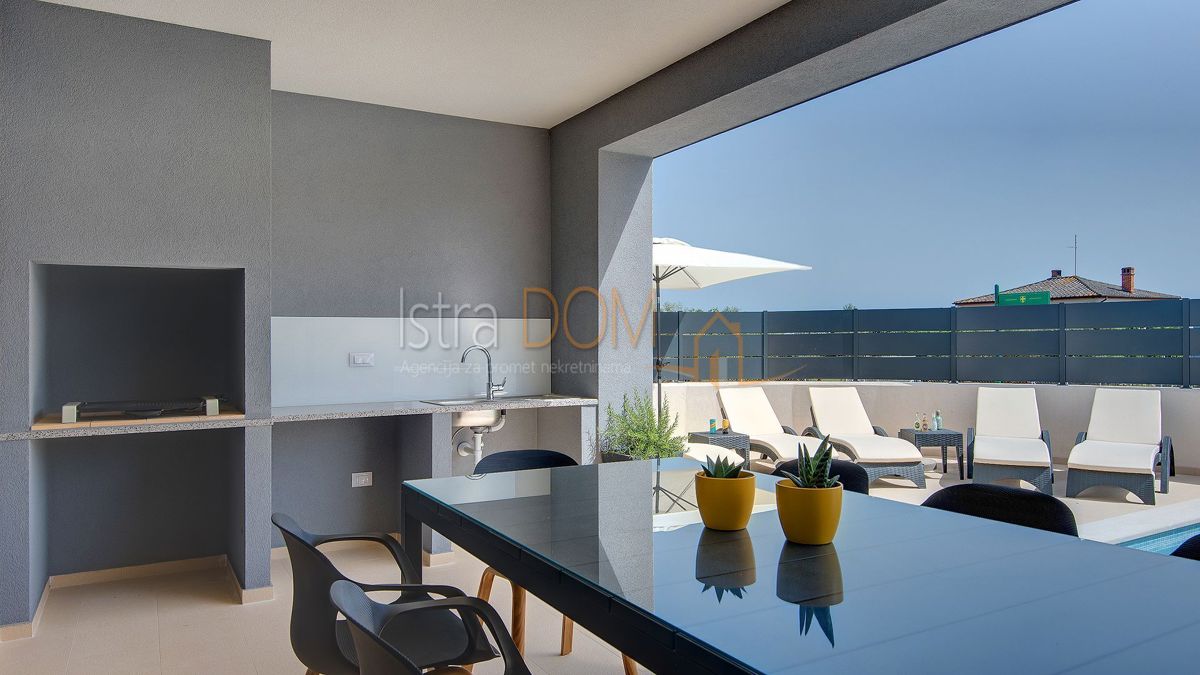 Casa Škatari, Pula, 172m2