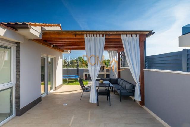 Casa Ližnjan, 250m2