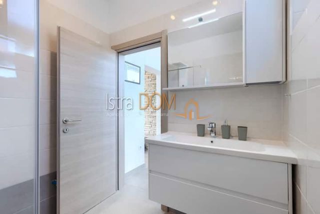 Casa Ližnjan, 250m2