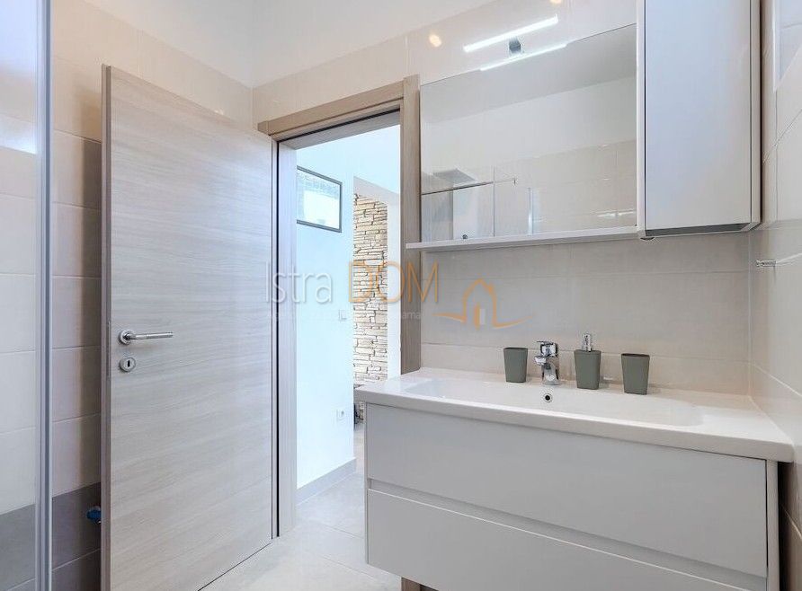 Casa Ližnjan, 250m2