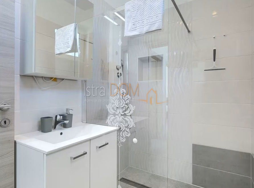 Casa Ližnjan, 250m2