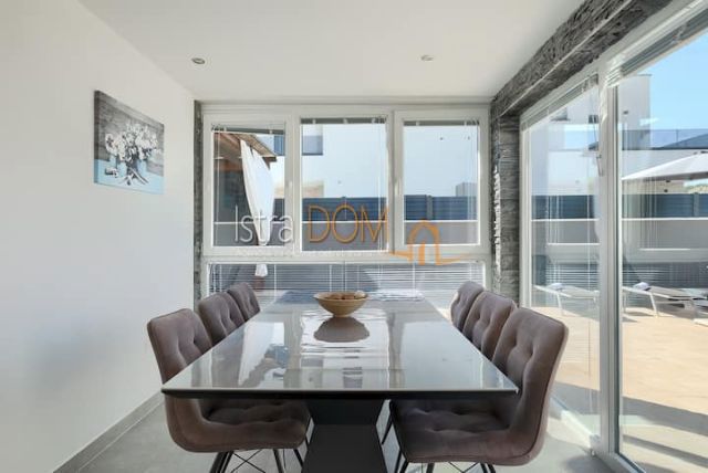 Casa Ližnjan, 250m2