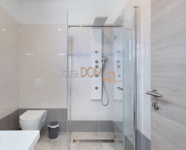 Casa Ližnjan, 250m2