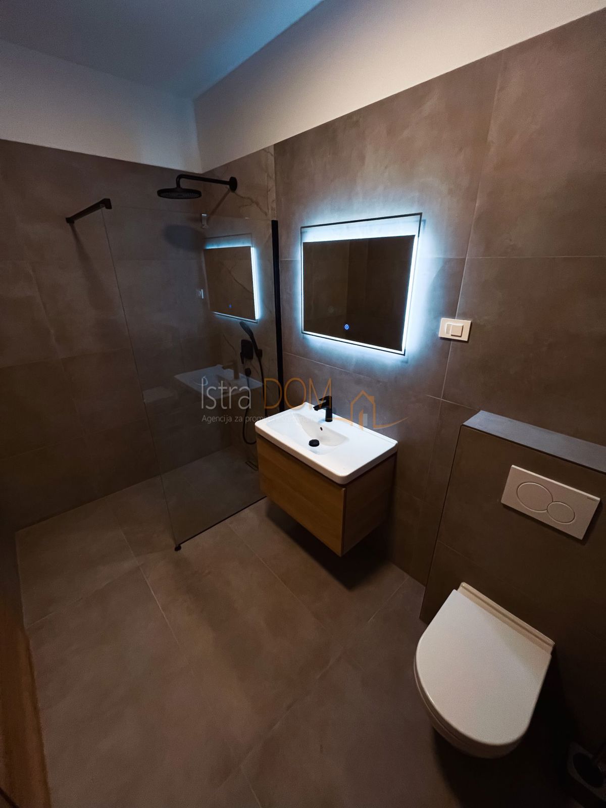 Casa Pomer, Medulin, 188m2