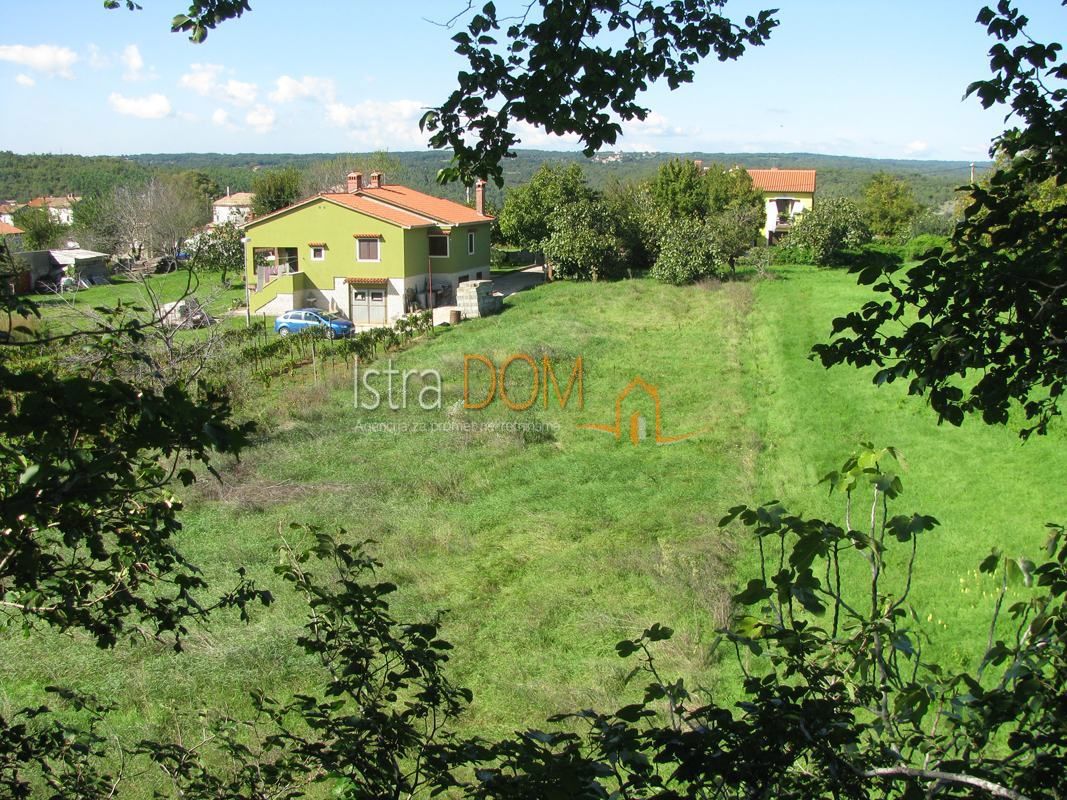 Terreno Barban, 1.329m2