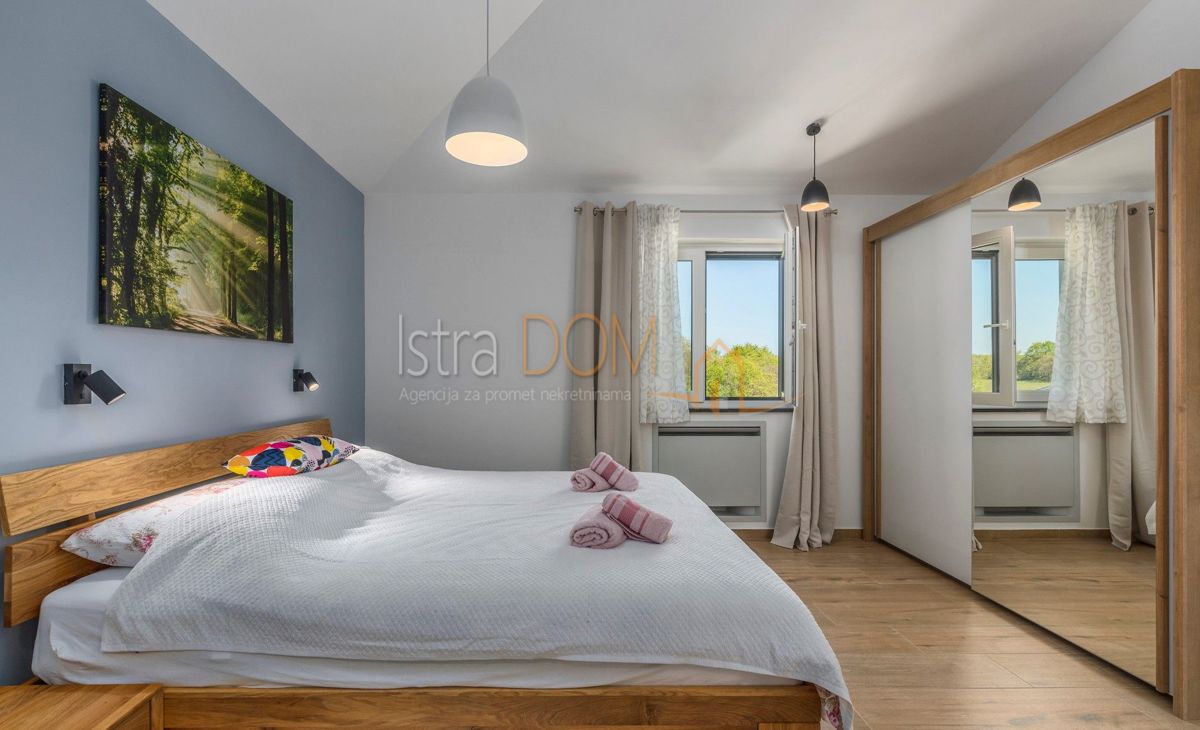 Casa Marčana, 180m2