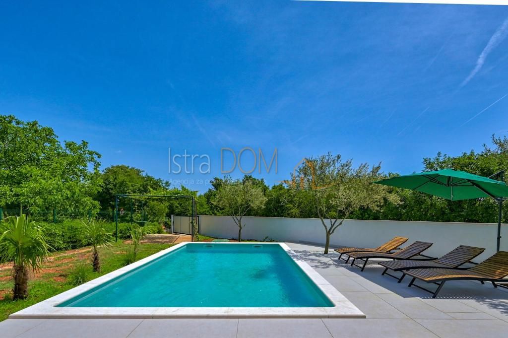 Casa Krnica, Marčana, 120m2