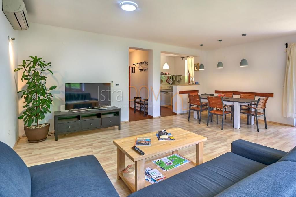 Casa Krnica, Marčana, 120m2