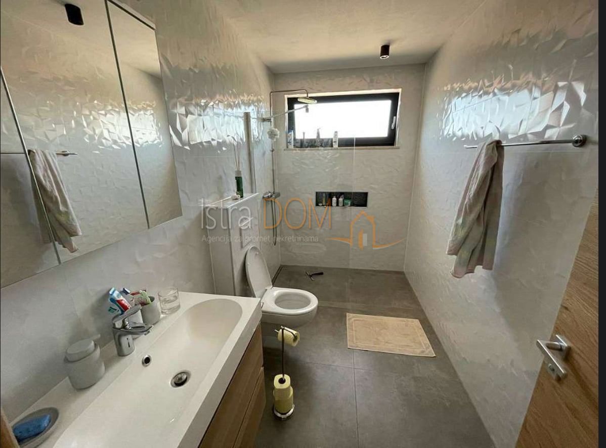 Casa Peroj, Vodnjan, 134m2