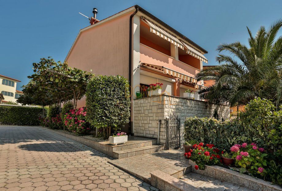 Casa Štinjan, Pula, 360m2