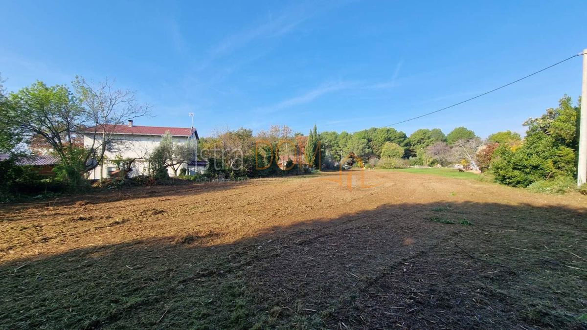 Terreno Fažana, 3.331m2