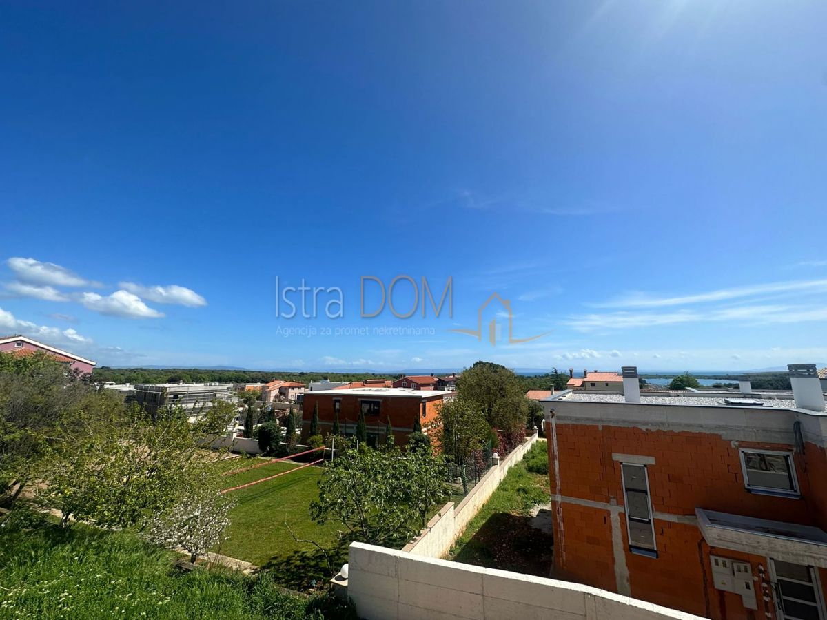 Appartamento Ližnjan, 72m2